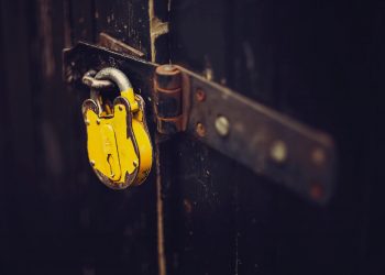 A yellow padlock.